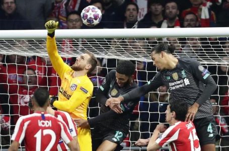 Atlético Madrid and Llorente stun Anfield to end Liverpool’s reign