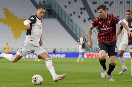 Milan scores 3 in 5 minutes to floor Juventus