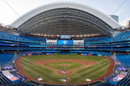 Canada’s deputy public health officer concerned about Blue Jays playing at home