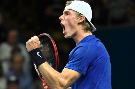 Shapovalov ready to return to court in lead-up tournament to U.S Open