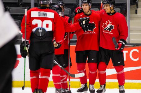Canada renews rivalry with Russia in world juniors semifinal