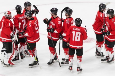 Canada beats Finland to finish 1st in pool at world juniors