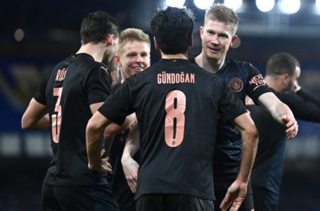 Late Gundogan, De Bruyne strikes send Man City into FA Cup semifinals