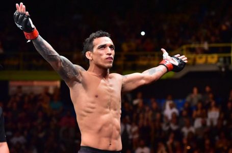 Charles Oliveira has the tools to ruin Michael Chandler’s master plan