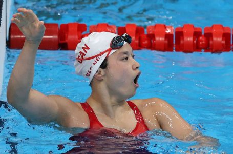 Canada’s Kylie Masse surges to silver in Olympic 100m backstroke