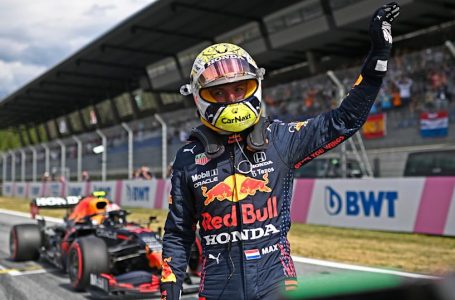 Verstappen claims easy Austrian GP win, Hamilton fourth after car issue