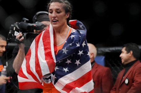 Tatiana Suarez out for several months after suffering knee injury
