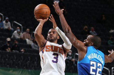 Sportsbooks make Phoenix Suns NBA Finals favorites over Giannis Antetokounmpo-less Milwaukee Bucks