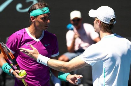 Shapovalov’s valiant comeback effort halted by Nadal in marathon Australian Open quarter-final