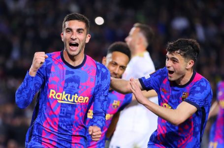 Barcelona rally for draw with Napoli in Europa League