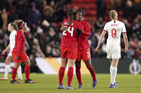 Beckie rescues Canadian women’s soccer team in tie with England at Arnold Clark Cup