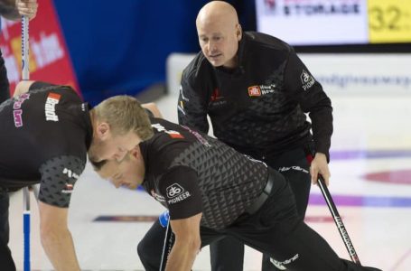 Kevin Koe secures playoff spot at Brier with win over Bottcher in Battle of Alberta