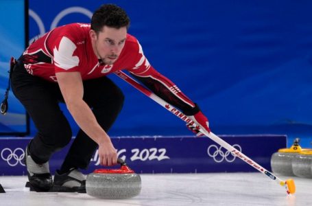 Canadian duo Peterman, Gallant suffer 1st loss at mixed doubles curling worlds