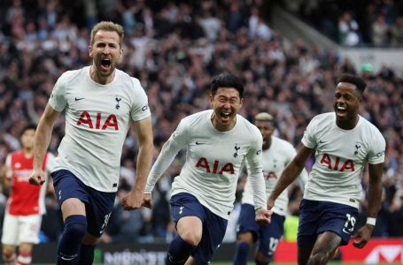 Tottenham thrash Arsenal to take battle for Champions League place to final two games