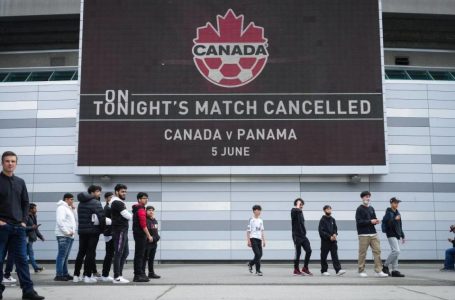 Canada’s men’s soccer team resumes training amid contract dispute