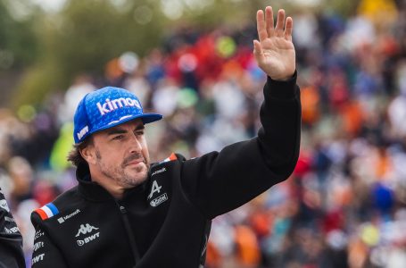 Fernando Alonso to join Aston Martin on multi-year deal from 2023