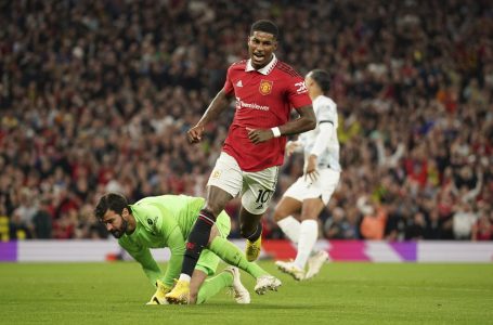 Manchester United beat Liverpool with goals from Jadon Sancho, Marcus Rashford