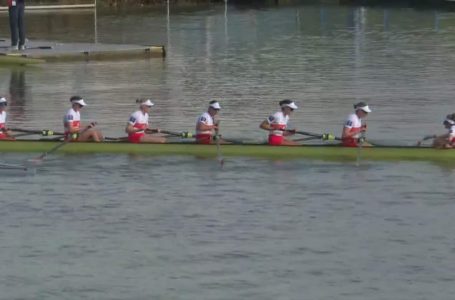 Canada races to women’s eight bronze at world rowing championships