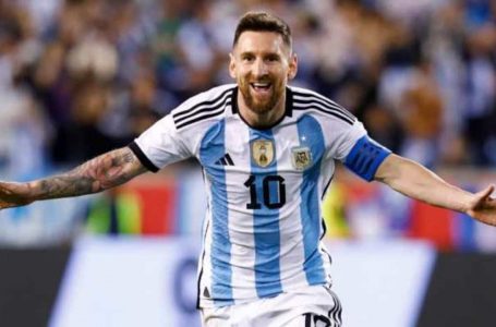 Lionel Messi scores twice as Argentina stretch unbeaten run to 35 games with win over Jamaica