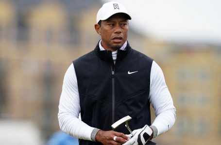Tiger Woods out of Hero World Challenge with plantar fasciitis