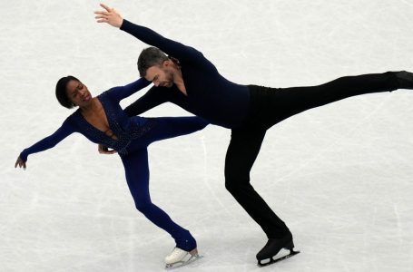 The search for new stars continues at the Canadian figure skating championships