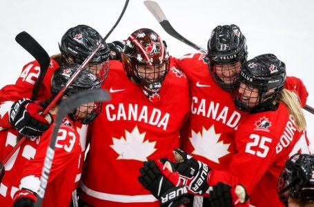 Veteran forward Rebecca Johnston returns to Team Canada for Rivalry Series finale