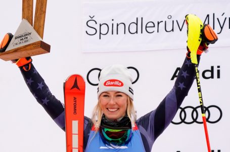 Mikaela Shiffrin eyes World Cup record at site of her 1st victory