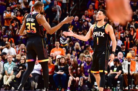 Devin Booker goes off for 47 points as Suns eliminate Clippers