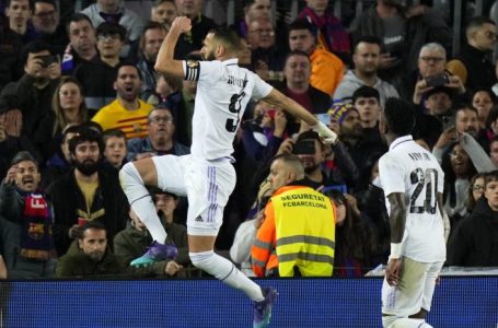 Benzema hat trick leads Real Madrid past Barcelona to Copa del Rey final