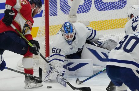 Maple Leafs stave off elimination with Game 4 win over Panthers