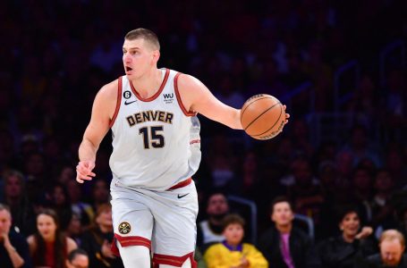 Nuggets favored in NBA Finals; Jokic -125 to average triple-double