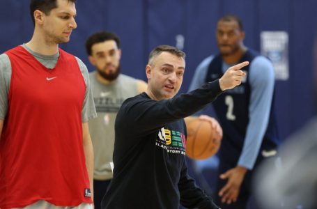 Raptors hiring Grizzlies assistant Darko Rajakovic as head coach