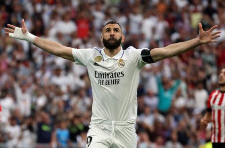 Karim Benzema scores penalty on Real Madrid farewell in draw with Bilbao