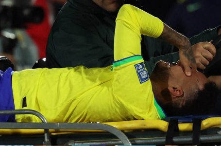 Neymar has torn ACL, set for surgery after injury with Brazil